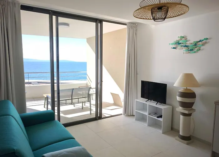 With Sea View And Pool Ideally Located Appartement Ajaccio (Corsica)